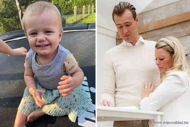 Shana (32) start inzamelactie voor ouders van overleden Shania (1,5): “We verloren onlangs ook ons dochtertje, we kennen het verdriet”