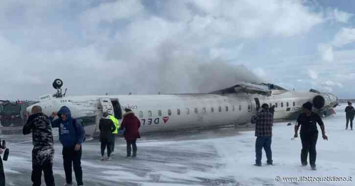 Incidente all’aeroporto a Toronto: volo Delta si ribalta in pista durante l’atterraggio