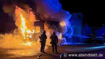 Lkw fängt auf A1 Feuer: Brand gelöscht – Sperrung dauert vorerst an