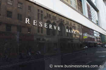 Confidence drops ahead of rate call