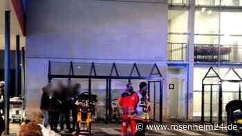 Reizgas, Feueralarm, neun Verletzte: Neue Details zu Großeinsatz in Supermarkt in Rosenheim