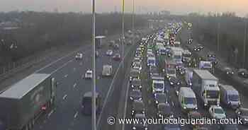 Multi-vehicle crash on M25 causes rush-hour CHAOS