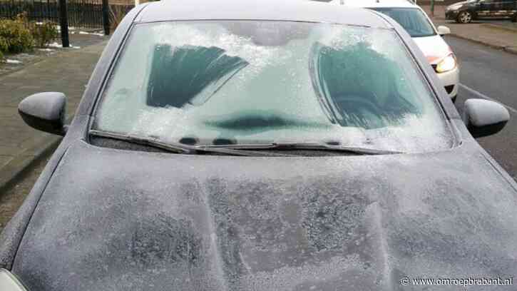 Dief rijdt weg in auto die warm staat te draaien