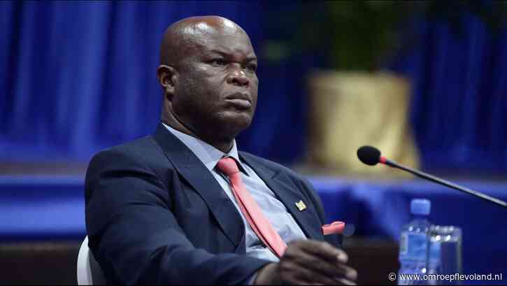 Almere - Surinaamse vicepresident bracht 160 kilo goudstaven naar Almeerder Piet W.