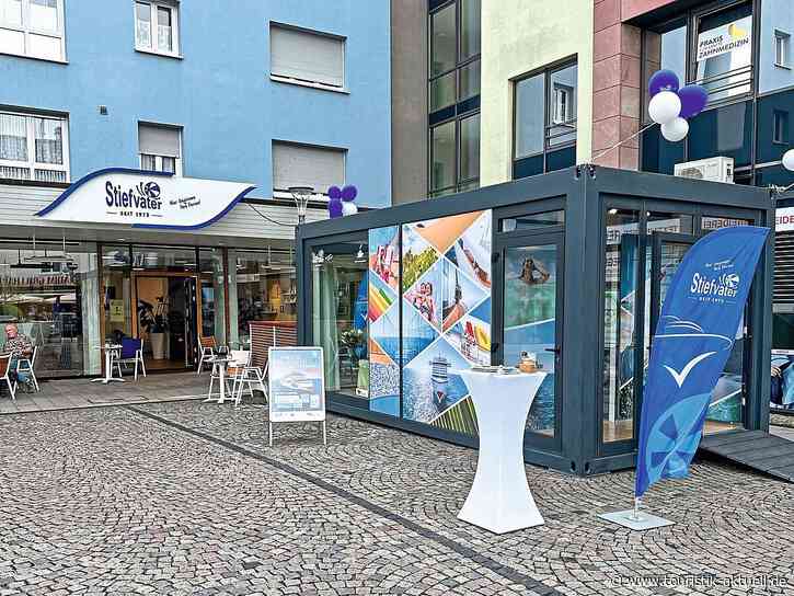 Reisebüro-Aktion: Eine Aida-Kabine in der Stadt