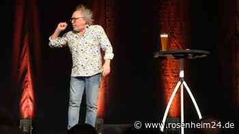 „Kotz“, „würg“, „spei“ – Aber auch „freu“! – Urban Priol zeigt sich in Rosenheim bissig wie immer