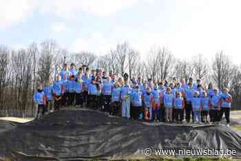 BMX Halle start nieuw seizoen met tachtig piloten: “Veel vaders en zonen komen hier samen rijden”