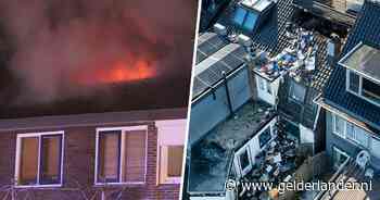 Na 36 gemiste oproepen hoort Lydia dat het thuis helemaal mis is: ‘Je schrikt je helemaal te blubber natuurlijk’