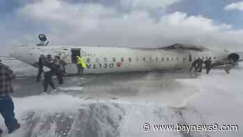 2 passengers still in hospital following Toronto plane crash