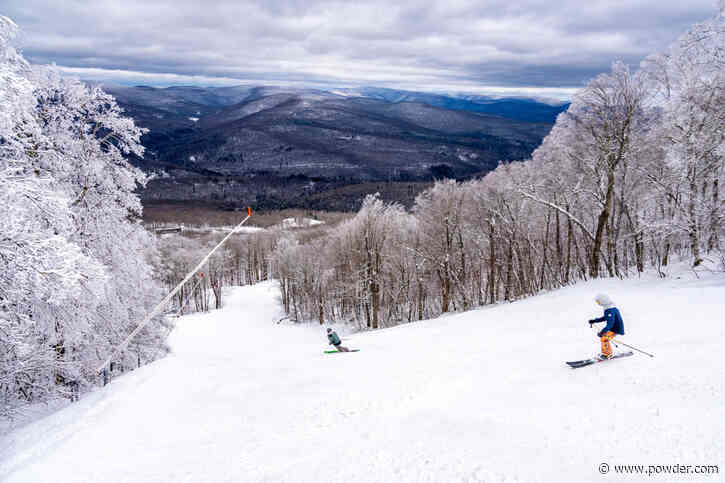 Tree Falls on Major Chairlift at Popular New York Ski Area