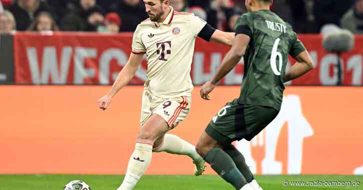 Bayern zittert sich ins Achtelfinale – Davies trifft spät