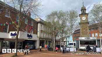 Police given stop-and-search powers in town centre