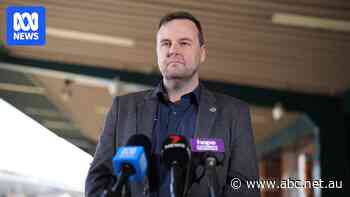 Union says industrial action threat only way to get government 'to the table'