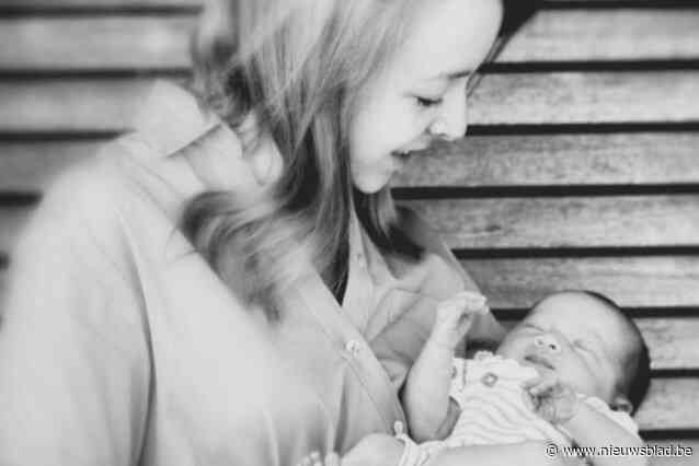 Jonge mama Kaëlle (25) kampt met uiterst zeldzame hersentumor: “Mijn dochtertje zelf de trap op dragen lukt niet”