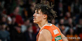 Neuzugang aus den eigenen Reihen: Alec Anigbata erhält Profivertrag