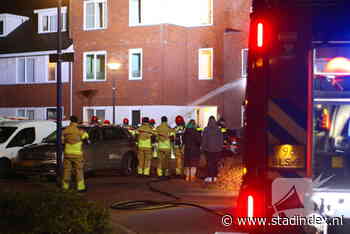 Brand na explosie bij woning in Lelystad