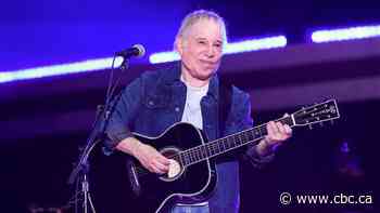 Paul Simon announces surprise tour, with 3 shows each in Vancouver, Toronto