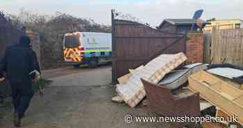 Three arrested by border force officers in immigration raid near Bromley