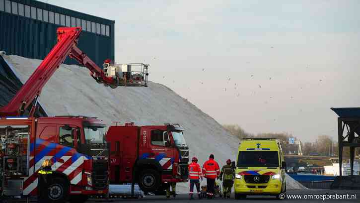 Val in opslagloods voor strooizout: slachtoffer is 16-jarige jongen
