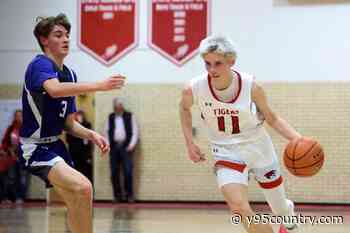 PhotoFest! Lusk Sweeps Southeast in 1A Basketball