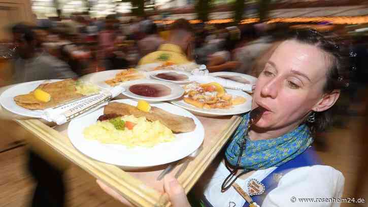 Unbezahlte Überstunden, fliegende Töpfe, endlose Schichten: „Zustände in der Gastro teils katastrophal“