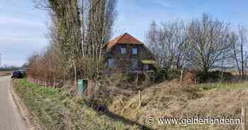 In Achterhoekse boerderij werd mogelijk speed gemaakt: busje reed rond met lekkend drugsafval