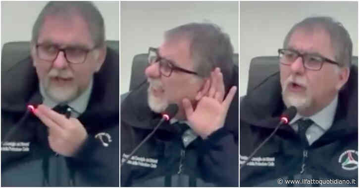 “Cosa faccio con scossa di magnitudo 5 ai Campi Flegrei? Conto i morti”: polemiche per la risposta del capo della Protezione civile ai cittadini