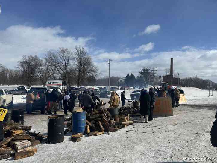 'No idea where they're going to send her': Parole officer gearing up to unexpectedly fill in at correctional facility amid strike