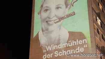 "Chill Mal!“-Kampagne: Bloomwell projiziert kiffende Politiker auf urbane Flächen in Berlin