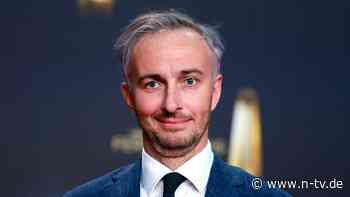 Video bei der "New York Times": Böhmermann warnt die USA vor der AfD - "Kacke am Dampfen"