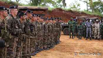 "Die Welt ändert sich": Frankreich gibt Militärbasis an Elfenbeinküste zurück