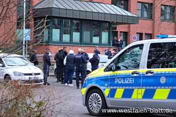 Familienfehde eskaliert: Polizei muss Wache in Herford schützen
