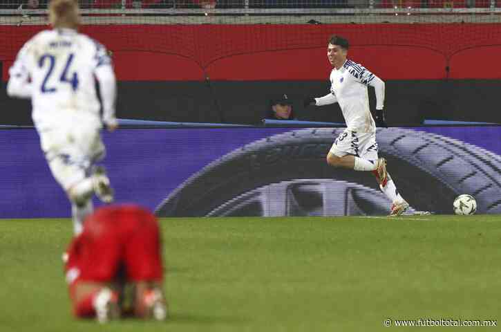 Rodrigo Huescas anota y pone al Copenhague en Octavos de Final