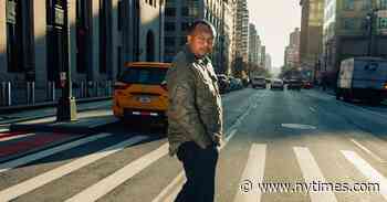 Roy Wood Jr. Is Looking for Something All of America Can Laugh At