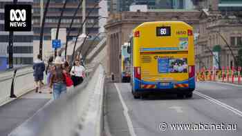 Brisbane bus drivers flag peak hour strike after negotiation breakdown