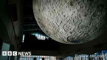 Touring moon has powerful impact on town