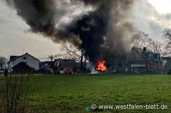 Wohnhaus in Hövelhof in Vollbrand