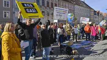Klimaschützer demonstrieren vor der Wahl in Landsberg
