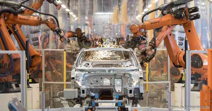 Roboteranbieter Kuka will 400 Stellen streichen