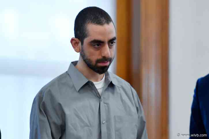 Lawyers deliver closing remarks in Salman Rushdie stabbing trial