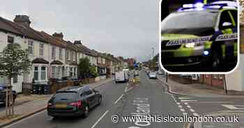 Police make arrest after reports of man 'carrying a knife' in South Norwood