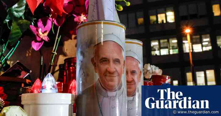 Pope Francis ‘not yet out of danger’ and to stay in hospital for another week