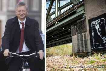 Nieuwe docu brengt woelig leven Steve Stevaert in beeld: “Zijn familie kent de inhoud van de volledige reeks”