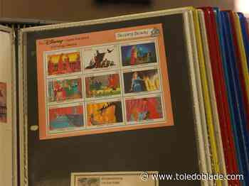 Photo Gallery: 101st Annual Exhibition and Bourse of the Stamp Collectors Club