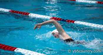 Hansen Wins 500 Freestyle MW Title, Sets School Record