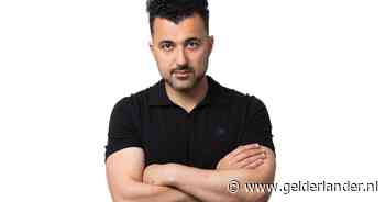 De jonge docente kwam oververhit op me aflopen: 'De schrijversdag is dit jaar korter, de school heeft bezuinigd’