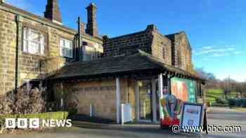 'We need people through the museum door'