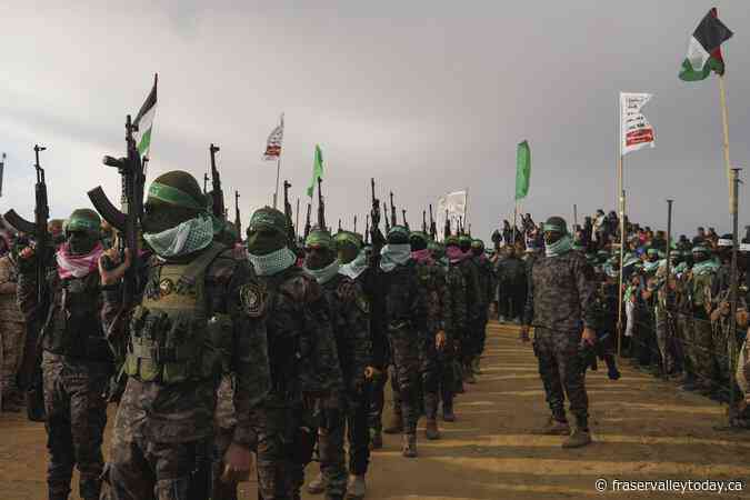 Family confirms body handed over by militants overnight was Israeli mother Shiri Bibas