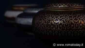 "C'è un'urna funeraria in spiaggia": il ritrovamento a Ostia