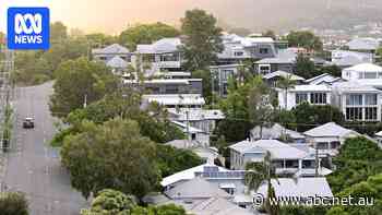 Why the banks are waiting to pass on the RBA's rate cut to home loans